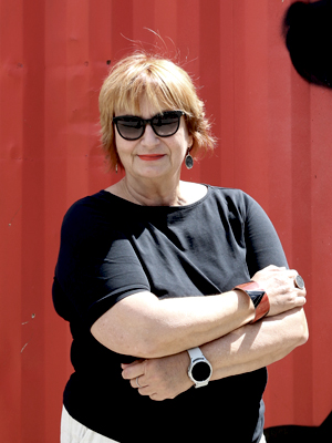 Photo of Iris Grünert